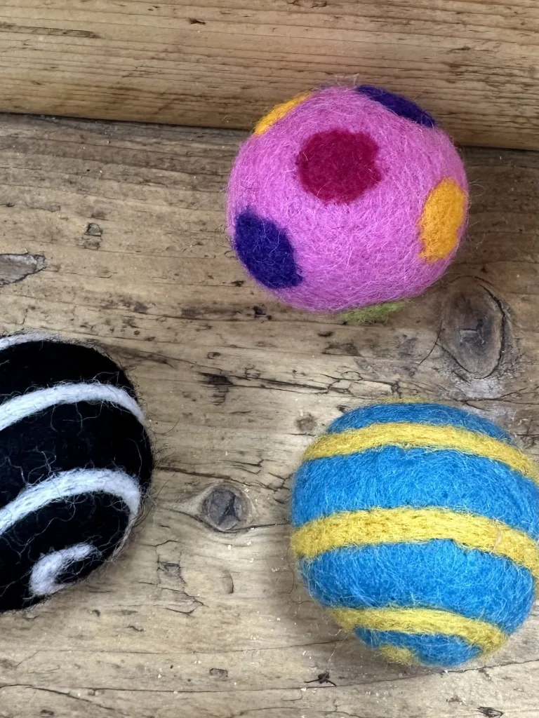 balle feutrée 1.webp
